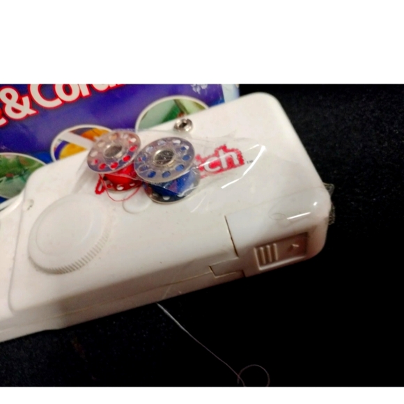 As Seen On Tv - Handy Stitch Portable Handheld Sewing Machine + 25 Extra Threads - Picture 10 of 10